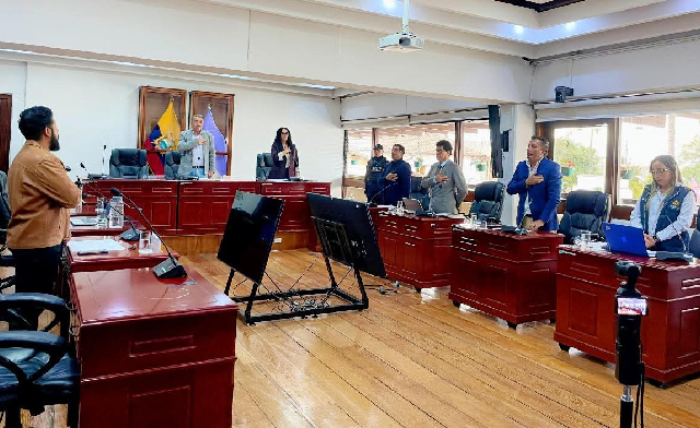 En la Sesión de Concejo Nro. 2025-08-043 del Canton Rumiñahui