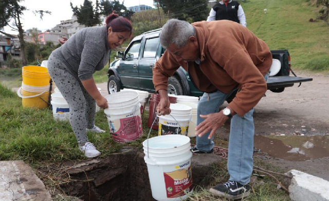Ministra de Ambiente cuestiona al Municipio de Quito por deficiente gestión del agua