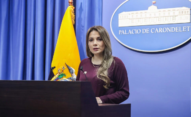 Bono de los mil días llegará a 20.000 beneficiarias más, gobierno anuncia ampliación de la inversión