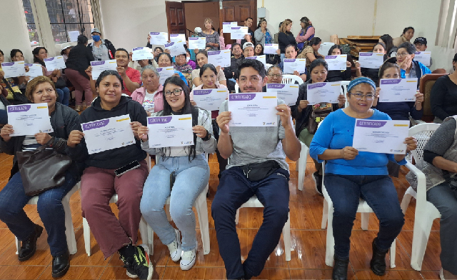 ARCSA fortalece el control sanitario en Guangopolo y La Armenia