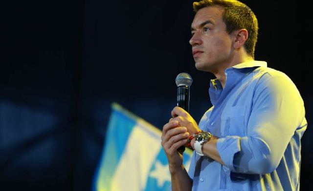 Daniel Noboa reitera que no habrá apagones en los hogares y defiende las medidas del gobierno para fortalecer el sistema eléctrico.