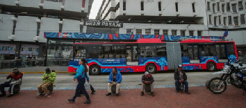Trabajadores hablan de fallas en nuevos troles de Quito; Municipio descarta incidentes que afecten la operación