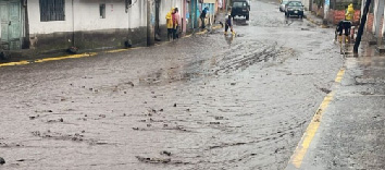 Guajaló y Turubamba, en el sur de Quito, afectados por intensas lluvias