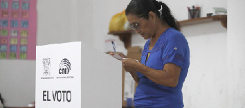 CNE notificó a 929 personas por fotografiar su voto en la segunda vuelta