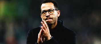 Chelsea destituye a Liam Rosenior tras fuerte crisis deportiva