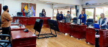En la Sesión de Concejo Nro. 2025-08-043 del Canton Rumiñahui