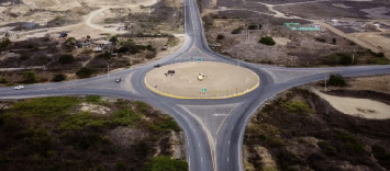 El gobierno nacional impulsa el paso lateral Santa Elena – La Libertad – Salinas, beneficiando a más de 100.000 usuarios