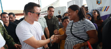 Feria de servicios ciudadanos del gobierno nacional llega a la comuna palmar con atención integral