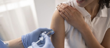 Intensificación de la vacunación: Enfocado en la prevención del cáncer de cuello uterino en la semana de vacunación de las Américas en Ecuador